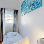 Strandnahe Mit 2 Schlafzimmern Und Balkon, Strandidyll, 아파트 *