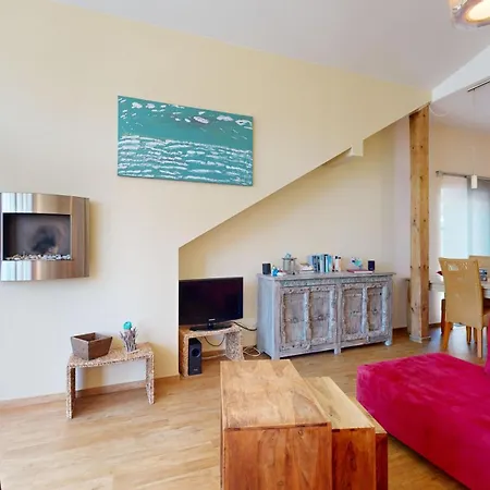 Strandnahe Mit 2 Schlafzimmern Und Balkon, Strandidyll, *