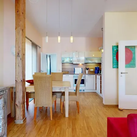 Strandnahe Mit 2 Schlafzimmern Und Balkon, Strandidyll, 公寓 *