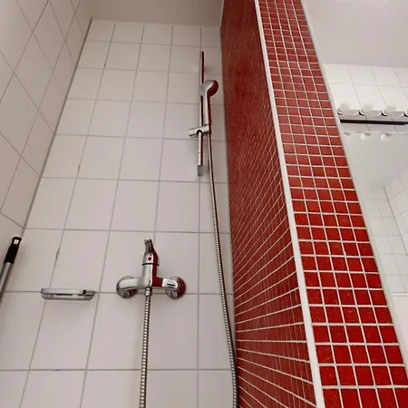 Strandnahe Mit 2 Schlafzimmern Und Balkon, Strandidyll, 公寓