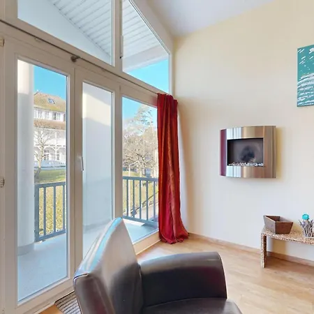 Strandnahe Mit 2 Schlafzimmern Und Balkon, Strandidyll, Binz