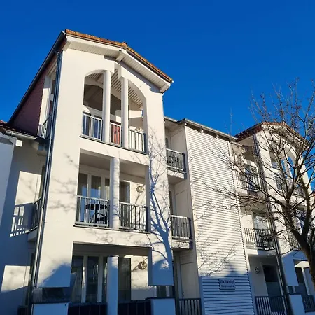 Appartement Strandnahe Mit 2 Schlafzimmern Und Balkon, Strandidyll, *